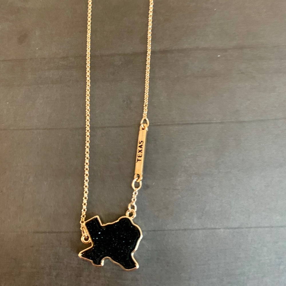 Texas Black Druzy Look Necklace